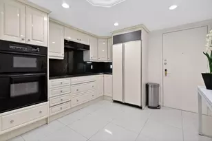 9595 Collins Ave, Surfside, FL 33154 - Photo 3