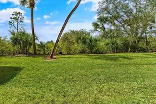 10117 W Villa Cir, Vero Beach, FL 32966 - Photo 31