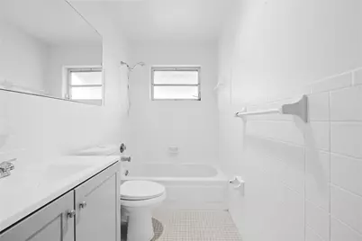 7005 NW 11th Street, Margate, FL 33063 - Photo 23