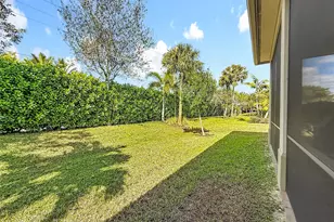 9657 Kalmar Circle, Parkland, FL 33076 - Photo 49