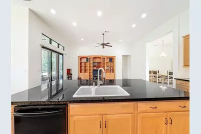 9657 Kalmar Circle, Parkland, FL 33076 - Photo 15