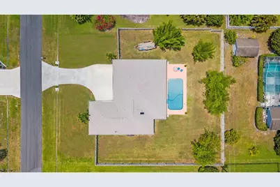 2962 SE Darien Road, Port Saint Lucie, FL 34952 - Photo 5