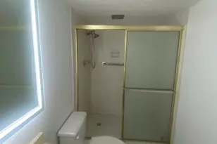 2851 NE 183rd St, North Miami Beach, FL 33160 - Photo 23