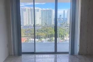 2851 NE 183rd St, North Miami Beach, FL 33160 - Photo 17