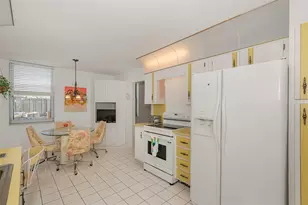 1912 S Ocean Dr, Hallandale Beach, FL 33009 - Photo 23