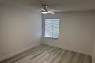 3470 Pinewalk Dr, Margate, FL 33063 - Photo 9