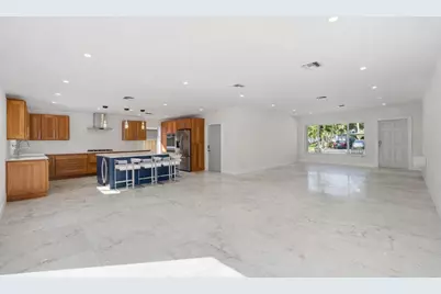 1706 NE 28th Drive, Wilton Manors, FL 33334 - Photo 15