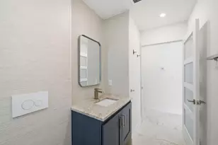 1706 NE 28th Dr, Wilton Manors, FL 33334 - Photo 29