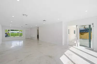 1706 NE 28th Drive, Wilton Manors, FL 33334 - Photo 13