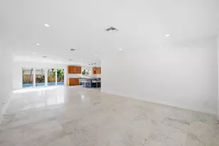 1706 NE 28th Dr, Wilton Manors, FL 33334 - Photo 7