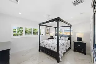 1706 NE 28th Dr, Wilton Manors, FL 33334 - Photo 17