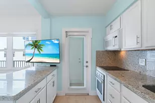 2600 N Surf Rd, Hollywood, FL 33019 - Photo 13