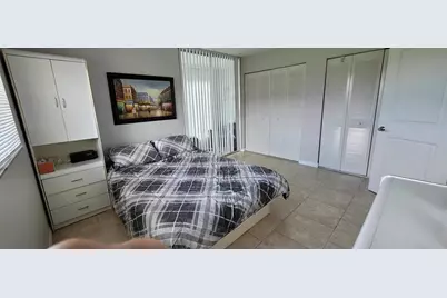 9121 Sunrise Lakes Boulevard #101, Sunrise, FL 33322 - Photo 19