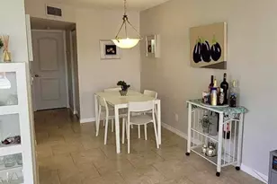 9121 Sunrise Lakes Blvd, Sunrise, FL 33322 - Photo 15