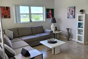 9121 Sunrise Lakes Blvd, Sunrise, FL 33322 - Photo 7