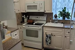 9121 Sunrise Lakes Blvd, Sunrise, FL 33322 - Photo 13