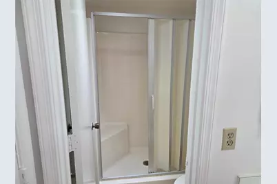 959 SE 2nd Avenue #204, Deerfield Beach, FL 33441 - Photo 13