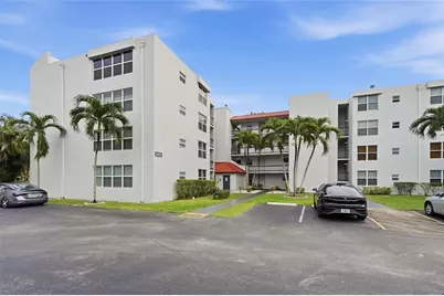 9451 Evergreen Place #203, Davie, FL 33324 - Photo 1