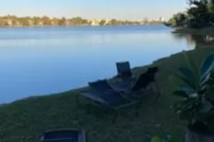 661 NE 195th St, Miami, FL 33179 - Photo 3