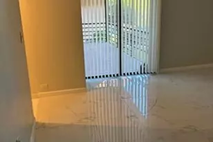 661 NE 195th St, Miami, FL 33179 - Photo 29