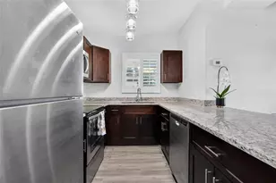 1420 NE 44th St, Lighthouse Point, FL 33064 - Photo 9