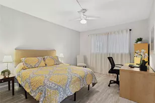 320 S Surf Rd, Hollywood, FL 33019 - Photo 13