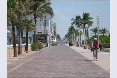 320 S Surf Road #301, Hollywood, FL 33019 - Photo 3