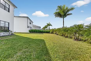 8289 Royal County Down Rd, Boca Raton, FL 33434 - Photo 57