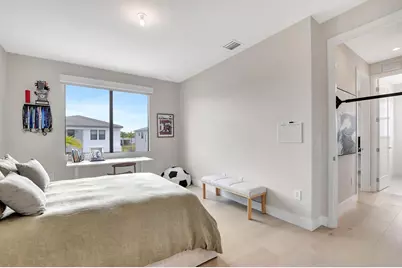 8289 Royal County Down Road, Boca Raton, FL 33434 - Photo 43