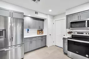 201 SE 24th Ave, Boynton Beach, FL 33435 - Photo 17