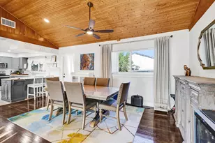 201 SE 24th Ave, Boynton Beach, FL 33435 - Photo 9