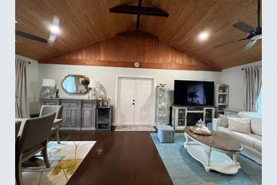 201 SE 24 Avenue, Boynton Beach, FL 33435 - Photo 3