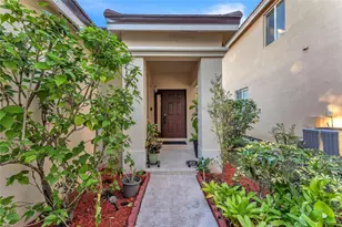 1059 Golden Cane Dr, Weston, FL 33327 - Photo 5