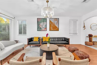 1059 Golden Cane Drive, Weston, FL 33327 - Photo 7