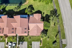 609 Deer Creek Lake Point Ln, Deerfield Beach, FL 33442 - Photo 17