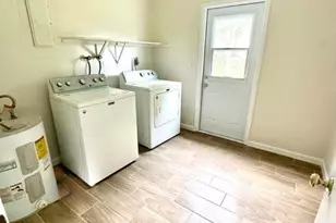 2382 NW 86th Ln, Coral Springs, FL 33065 - Photo 13