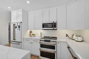 520 36th St, West Palm Beach, FL 33407 - Photo 9