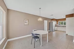 2750 SE 3rd St, Pompano Beach, FL 33062 - Photo 9