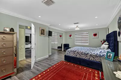 918 NE 4th Street, Hallandale Beach, FL 33009 - Photo 21