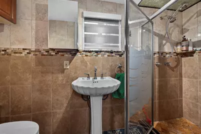 918 NE 4th Street, Hallandale Beach, FL 33009 - Photo 29