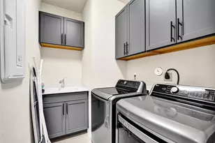 2118 Appleton Circle, Oakland Park, FL 33309 - Photo 47