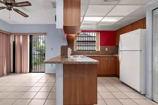 602 SW 99th Pl, Miami, FL 33174 - Photo 15