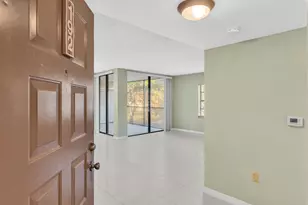 10790 NW 14th St, Plantation, FL 33322 - Photo 5