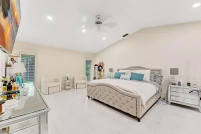 8140 NW 51st Place, Coral Springs, FL 33067 - Photo 25