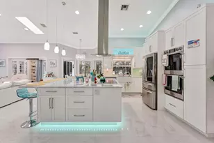 8140 NW 51st Pl, Coral Springs, FL 33067 - Photo 13