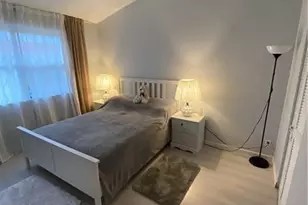 21135 Helmsman Dr, Miami, FL 33180 - Photo 27