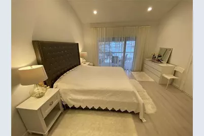 21135 Helmsman Drive #O12, Miami, FL 33180 - Photo 15