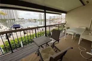 21135 Helmsman Dr, Miami, FL 33180 - Photo 21