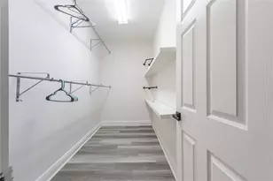 422 NE 1st Ave, Pompano Beach, FL 33060 - Photo 11