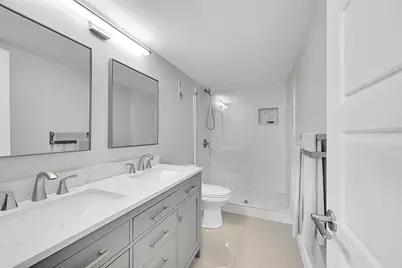 521 N Riverside Drive #707, Pompano Beach, FL 33062 - Photo 9